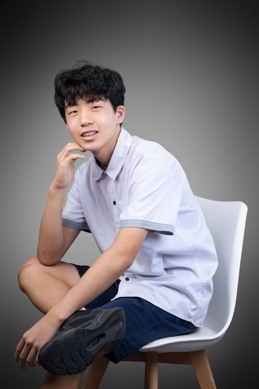 Student photo 3